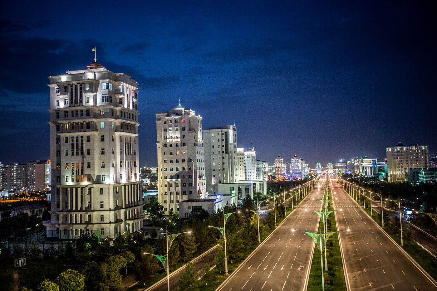Night view of building and streets in Ashgabat